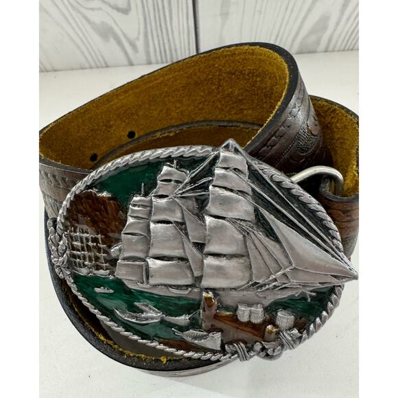 Bergamot 1983 Vintage Brass Works Belt Buckle Sailing Ship w/Belt - Picture 2 of 6